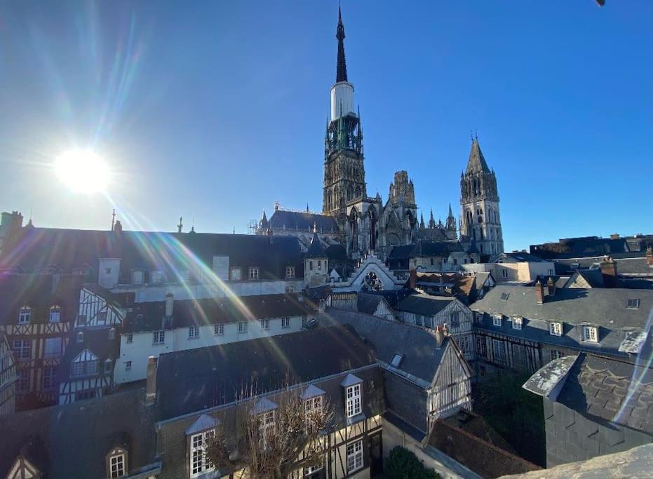 Sous Les Clochers De Rouen - Cathedrale 外观 照片